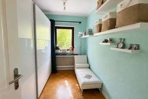 Zeitloses Kettenreihenhaus im Bauhausstil – ruhige Lage in Hamburg-Volksdorf – Die vollständige Adresse der Immobilie erhältst du vom Anbieter., 22359 Volksdorf, Hamburg – Vorschaubild 14