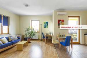 IMMOBERLIN.DE - Hell & stimmungsvoll! Altbauwohnung mit Loggia beim Tempelhofer Feld – Die vollständige Adresse der Immobilie erhältst du vom Anbieter., 12101 Tempelhof, Berlin – Vorschaubild 3