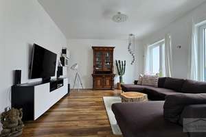 Spacious Home near U.S. Base with Large Living Areas and No Buyer Commission – Die vollständige Adresse der Immobilie erhältst du vom Anbieter., 65232 Taunusstein – Vorschaubild 13