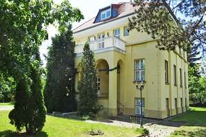 Haus für Generationen!! Stadtvilla/ZFH + Einliegerwhg. ~ Blick über Dresden – Die vollständige Adresse der Immobilie erhältst du vom Anbieter., 1239 Leubnitz-Neuostra, Dresden – Vorschaubild 2