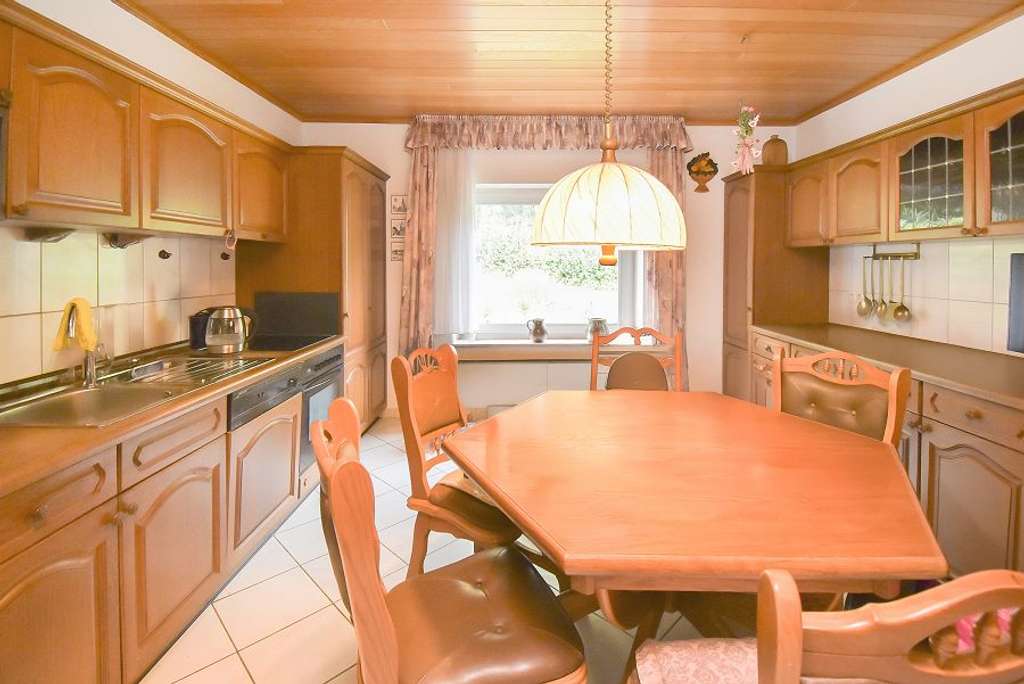 Immobilie in Duingen - Marienhagen bei Alfeld, Leine: Idyllisches Haus in ruhiger Lage, perfekt für Familien! - Bild 2