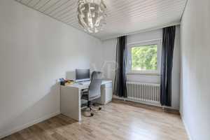 Charmantes Reihenmittelhaus mit modernisierter Ausstattung und TG-Stellplatz – Esslingen (Kreis) – Vorschaubild 10