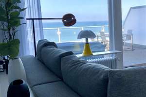++ LOGENPLATZ ÜBER DEN WELLEN ++ Penthouse mit zwei Dachterrassen, Pool & Garage! – Die vollständige Adresse der Immobilie erhältst du vom Anbieter., 23683 Scharbeutz – Vorschaubild 4