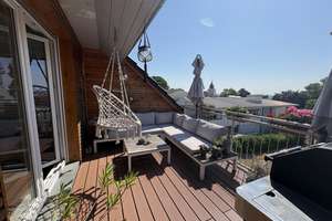Hofheim-Diedenbergen - Gemütliche 3-Zimmer-Wohnung mit EBK und Dachterrasse !