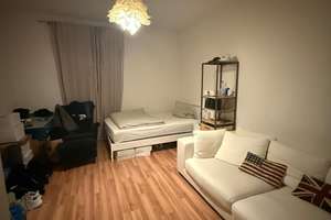 Lebendig wohnen in der Maxvorstadt: 2,5-Zimmer-Wohnung mit Balkon – Görresstraße 36, 80798 Josephsplatz, München – Vorschaubild 4