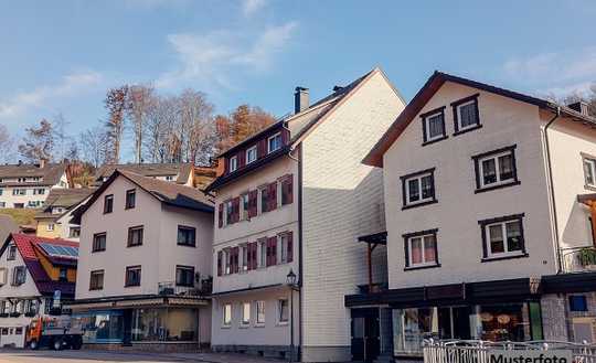 Wohn-/Geschäftshaus + Kapitalanlage +
