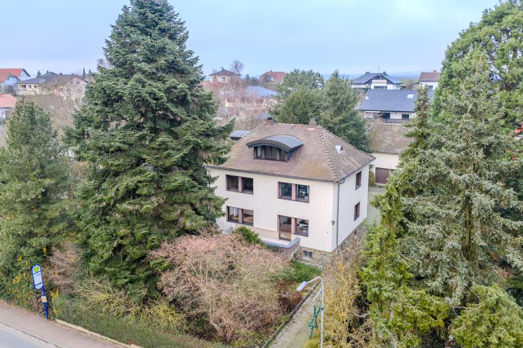 Immobilie in Schöffengrund - Stadtvilla auf dem Land - provisionsfrei - Bild 3