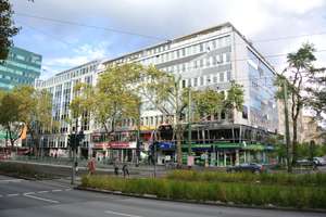 großräumige 2-Zimmer-Wohnung (7.OG) mit Süd-Balkon im Stadtzentrum
