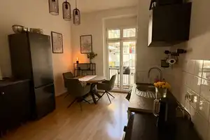 Charmante Altbauwohnung im Bilker Süden – Düsseldorf – Vorschaubild 14