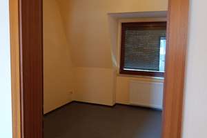 4-Zimmer-Dachgeschosswohnung mit großem Südbalkon, Garage und eigenem Gartenanteil in Lichtenrade – Hanowsteig 36a, 12309 Lichtenrade, Berlin – Vorschaubild 23