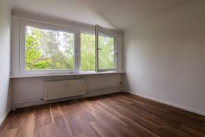 Privat an privat! Ohne Makler! Gehobene 3-Zimmer Wohnung im 4. OG mit Balkon in Berlin-Zehlendorf – Die vollständige Adresse der Immobilie erhältst du vom Anbieter., 14167 Zehlendorf, Berlin – Vorschaubild 11