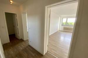 2-Zimmer-Eigentumswohnung mit Weitblick  – Die vollständige Adresse der Immobilie erhältst du vom Anbieter., 23562 Sankt Jürgen, Lübeck – Vorschaubild 4