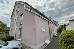 Ihr neues Zuhause in Paderborn: Attraktive 4-Zimmer-Wohnung mit Balkon und idealer Anbindung!