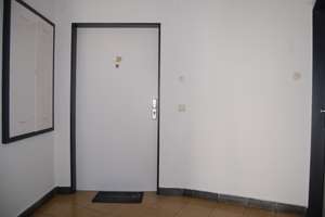 Gepflegte 59m²-Wohnung mit zwei Zimmern und Einbauküche in Nürnberg – Heynestraße 13, 90443 Steinbühl, Nürnberg – Vorschaubild 17