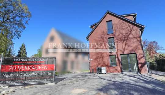 Bild von Neubau & provisionsfrei - Haushälfte mit Stellplatz in Hamburg-Volksdorf