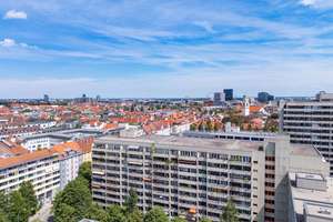 Bezugsfrei und Erbbaurecht! Renovierungsbedürftige 2-Zimmer-Wohnung im Hochparterre in Au-Haidhausen