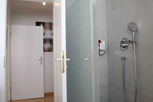 Lichtdurchflutete 3-Zimmer-Wohnung mit Blick auf die Stadt – Die vollständige Adresse der Immobilie erhältst du vom Anbieter., 70192 Killesberg, Stuttgart – Vorschaubild 9