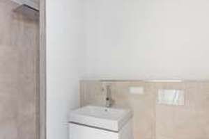 Traumlage, großzügige und wunderschöne Erdgeschosswohnung mit Garten/Terrasse und Passio – Die vollständige Adresse der Immobilie erhältst du vom Anbieter., 40239 Düsseltal, Düsseldorf – Vorschaubild 13