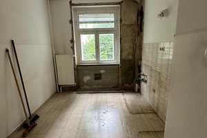 Zweistöckiges Einfamilienhaus mit sechs Zimmern – Frankfurt am Main – Vorschaubild 6