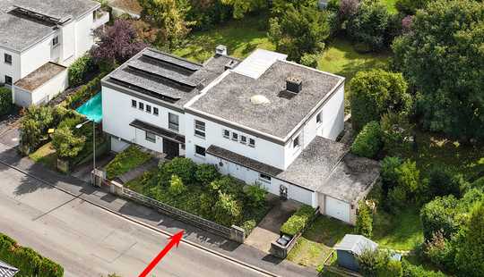 Bild von GROßZÜGIGES EINFAMILIENHAUS MIT TRAUMGARTEN! Privatsphäre und Platz für die ganze Familie