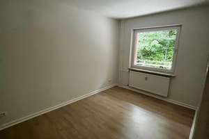 Helle 2,5-Zimmer Hochparterre-Wohnung in Kiel-Wik mit Balkon – Die vollständige Adresse der Immobilie erhältst du vom Anbieter., 24106 Wik, Kiel – Vorschaubild 8