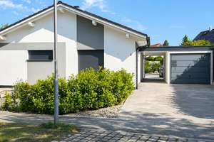 xklusiver Bungalow - Niedrigenergiehaus - Erdwärme + PV-Anlage - Neubaugebiet – 95502 Himmelkron – Vorschaubild 1