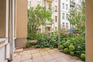 Bezugsfreie 2-Zimmer-Altbauwohnung mit Terrasse im Prenzlauer Berg – Schönhauser Allee 151, 10435 Prenzlauer Berg, Berlin – Vorschaubild 11