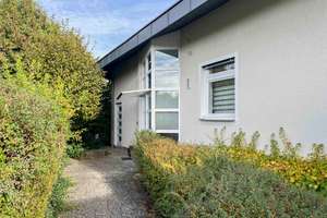 Großzügiges Familiendomizil mit Potenzial für zwei Wohneinheiten und herrlichem Garten – Die vollständige Adresse der Immobilie erhältst du vom Anbieter., 84489 Burghausen – Vorschaubild 24