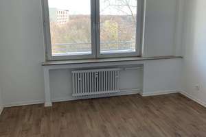Renovierte 2-Zimmer Wohnung mit Balkon im grünen Zinkhüttenpark in Duisburg Hamborn – Am Zinkhüttenplatz 9, 47166 Obermarxloh, Duisburg – Vorschaubild 4