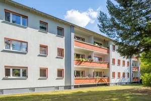 Schöne Wohnung mit Ausblick ins Grüne! – Am Horstenstein 29, 12277 Marienfelde, Berlin – Vorschaubild 2
