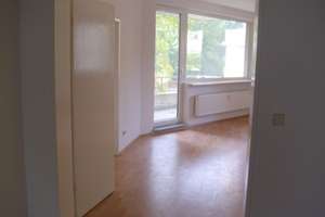 Geräumige 4-Zimmer-Wohnung in Charlottenburg, Berlin - MIT AUFZUG – Neue Kantstraße 22, 14057 Charlottenburg, Berlin – Vorschaubild 4