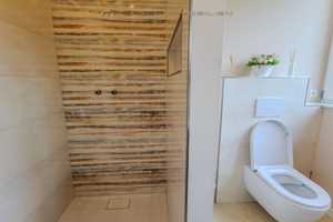 Design trifft Lebensqualität: Premium-Haus mit Pool und umfangreicher Ausstattung – Oberbergischer Kreis – Vorschaubild 41