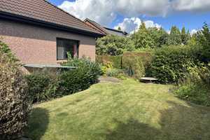 Walmdachbungalow mit 5 Zimmern und Vollkeller in bevorzugter Lage – Rendsburg-Eckernförde (Kreis) – Vorschaubild 35