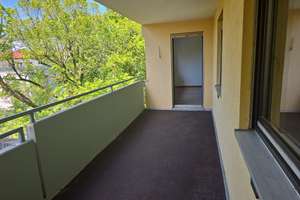 Großzügige 4-Zimmer-Wohnung mit Loggia, TG-Stellplatz, Wallbox und Keller – Die vollständige Adresse der Immobilie erhältst du vom Anbieter., 90429 Muggenhof, Nürnberg – Vorschaubild 5