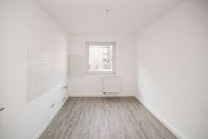Helle 2-Zimmer-Wohnung, frisch saniert, zentral in der Schwetzingerstadt – Die vollständige Adresse der Immobilie erhältst du vom Anbieter., 68165 Schwetzingerstadt/Oststadt, Mannheim – Vorschaubild 3