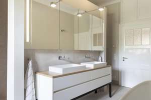 Stilvolles Juwel: Altbau mit exklusiver Ausstattung und Sauna – Kennedydamm 7, 40476 Golzheim, Düsseldorf – Vorschaubild 12