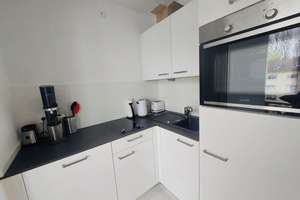 VIVO-Leben an der Uni: modernes & helles Apartment inkl. Einbauküche, Loggia & Tiefgaragenstellplatz – Otto-Hahn-Straße 36d, 93053 Galgenberg, Regensburg – Vorschaubild 3