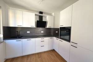 Moderne 3-Zimmer-Wohnung in zentraler Lage - ohne Balkon! – Die vollständige Adresse der Immobilie erhältst du vom Anbieter., 70435 Zuffenhausen-Hohenstein, Stuttgart – Vorschaubild 2