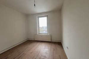 Sanierter Altbau- perfekt für Paare – Iltisstraße  58, 24143 Gaarden-Ost, Kiel – Vorschaubild 5