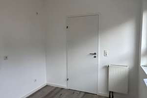 Reihenhaus sonnige Feldrandlage mit Terrasse Balkon 4,5 Zi. 138m² in Frankfurt a. M. Nieder-Eschbach – 60437 Nieder-Eschbach, Frankfurt am Main – Vorschaubild 29