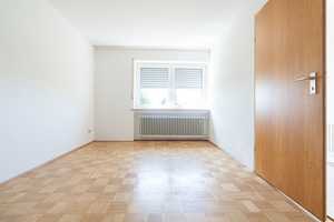 Attraktives Einfamilienhaus mit Einliegerwohnung in toller Lage von Coburg! – Coburg – Vorschaubild 17
