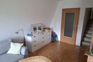 Wohnen mit Charakter: Großzügige Dachgeschosswohnung in Würzburg – Mergentheimerstr. 57, 97082 Heidingsfeld, Würzburg – Vorschaubild 12