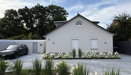 Bild von Isernhagen-KB: Herrliches Anwesen & Sensationelles Einfamilienhaus - Luxus Pur - Grandiose Lage !