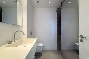 Kranhaus, hochwertig ausgestattete 2-Zimmer-Wohnung mit zwei Bädern und Balkonen sowie Stellplatz – Im Zollhafen 12, 50678 Altstadt/Süd, Köln – Vorschaubild 10