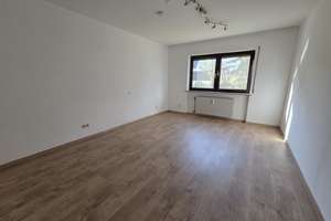 ** 4-Zimmer-Whg. mit exklusivem Badezimmer, LOGGIA und TG-Stellplatz in gepflegter Wohn(an)lage ** – Die vollständige Adresse der Immobilie erhältst du vom Anbieter., 90453 Katzwang, Reichelsdorf Ost, Reichelsdorfer Keller, Nürnberg – Vorschaubild 12