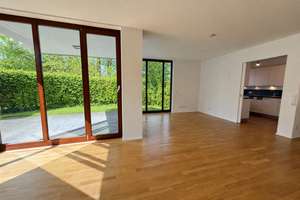 Ruhige, mod. Maisonette-ETW in Rissen mit EBK, 3 Bädern, Süd/West-Terrasse, Garten + TG-Stellplatz
 – Die vollständige Adresse der Immobilie erhältst du vom Anbieter., 22559 Rissen, Hamburg – Vorschaubild 6