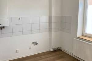 Ideal für Singles und Paare - 2-Zimmer Wohnung zum 01.07! – Schillerstr. 97, 27570 Geestemünde, Bremerhaven – Vorschaubild 3