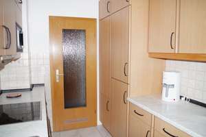 Möblierte 3-Zi.-WHG mit Balkon im beliebten Westen – Die vollständige Adresse der Immobilie erhältst du vom Anbieter., 70193 Kräherwald, Stuttgart – Vorschaubild 6