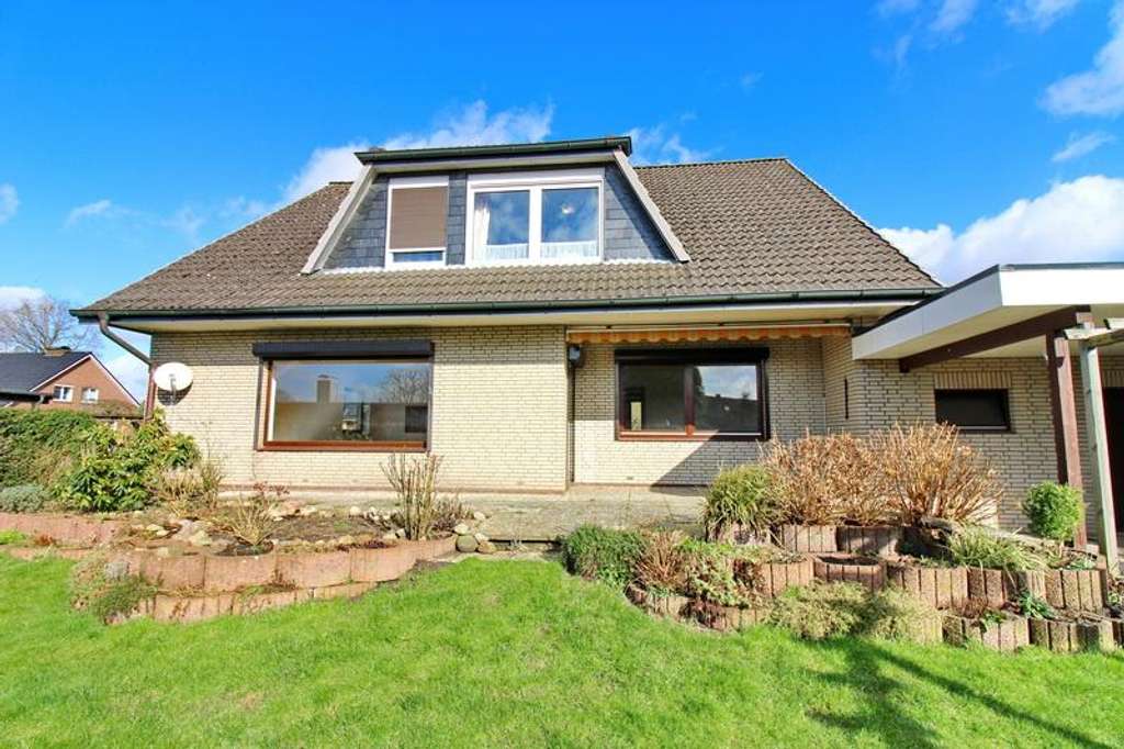 Immobilie in Alveslohe - !! Toplage mit Gewinn !! Großzügiges Zwei-Familienhaus mit hohem Wertsteigerungspotential !! - Bild 1