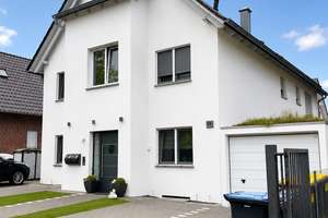 Charmantes 2-Familienhaus mit Gartenfläche & zusätzlichem Entwicklungspotenzial – Die vollständige Adresse der Immobilie erhältst du vom Anbieter., 74081 Sontheim, Heilbronn – Vorschaubild 35